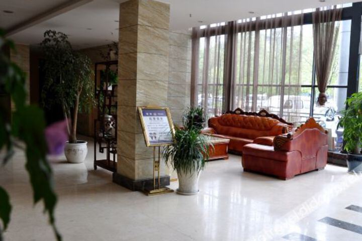 Hotel Interior 11 of 20
