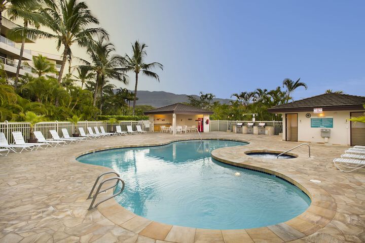 Pool image of AEI at Maui Banyan