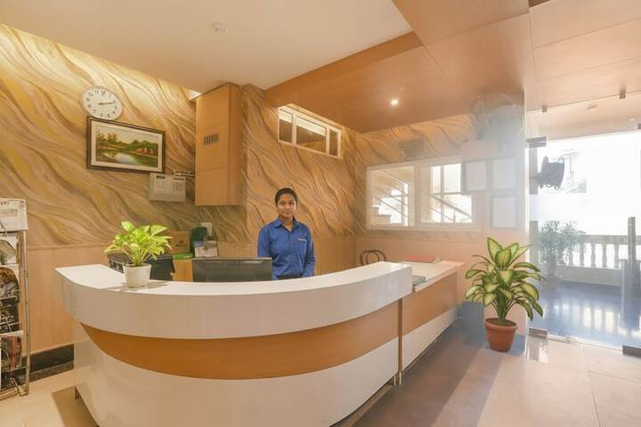 Hotel Interior 11 of 45