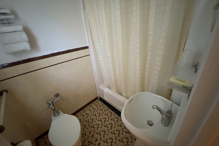 Deluxe Room 1 Double Bed (5 of 8)