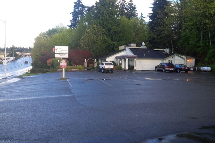 Property Grounds 14 of 18