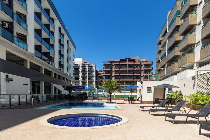 Pool Hotel