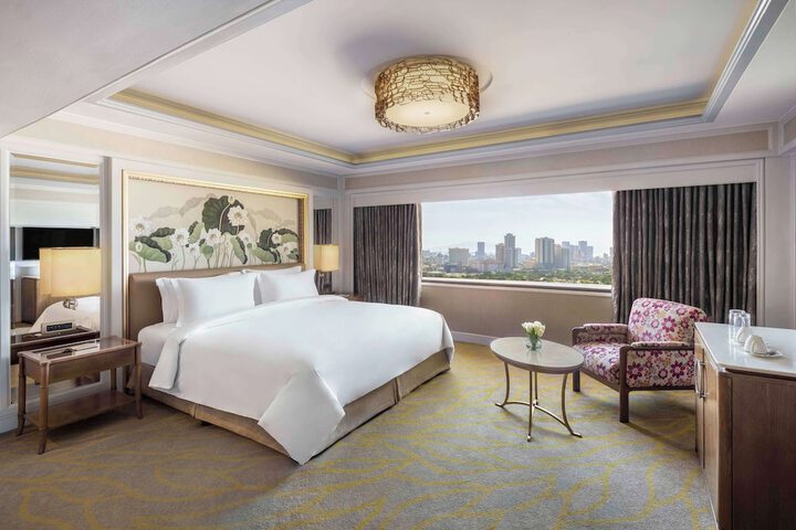 Room 21 of 100