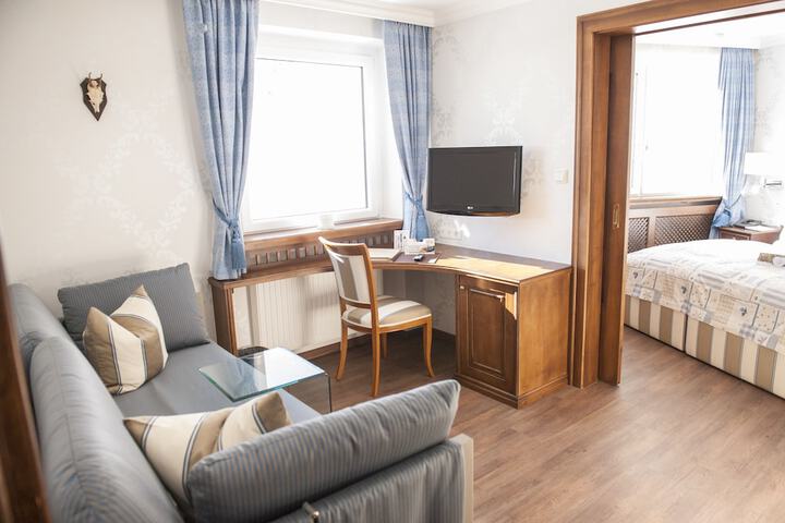 Room 15 of 53