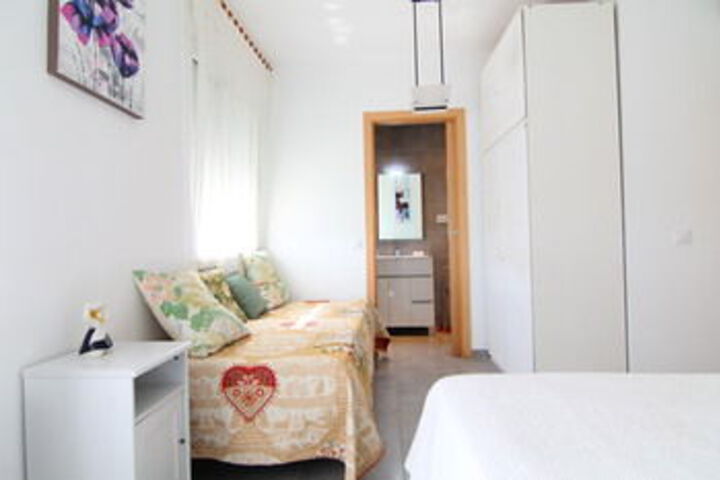 Room 39 of 205