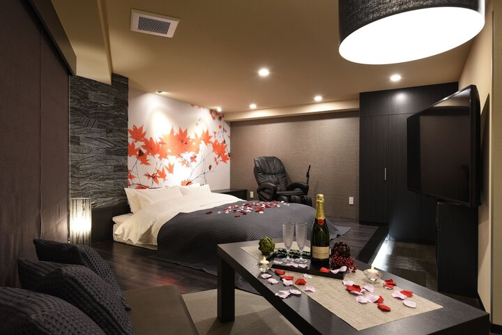 Room 21 of 34