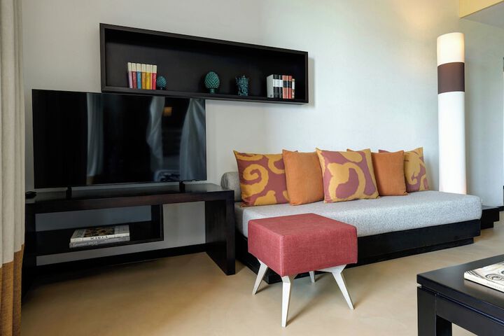 Room 58 of 161