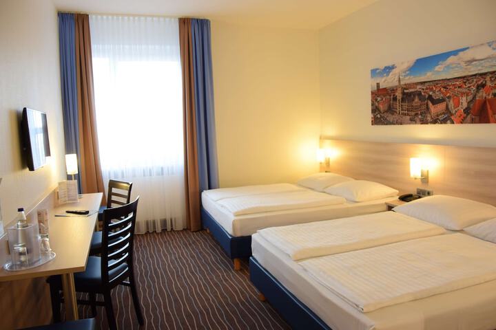 Room 6 of 43
