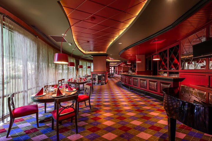 Dining 254 of 301