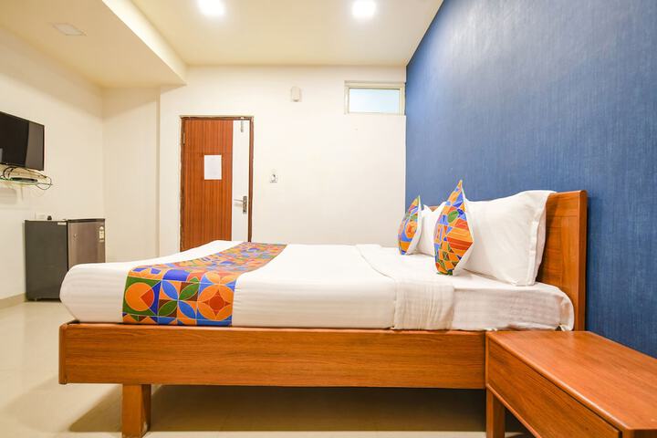 Room 20 of 34