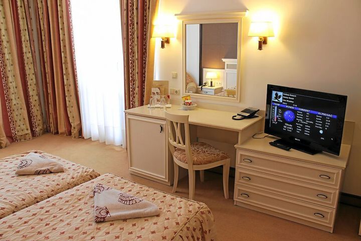 Room 8 of 58