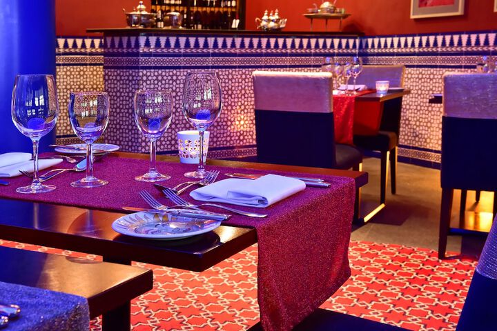 Dining 228 of 411