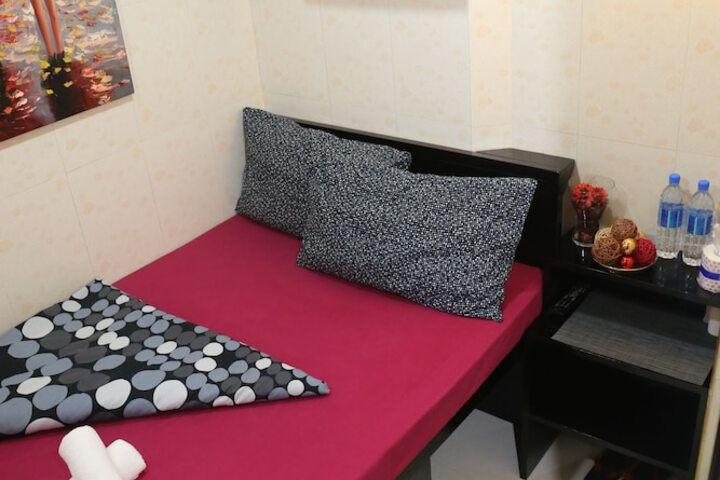 Room 31 of 48