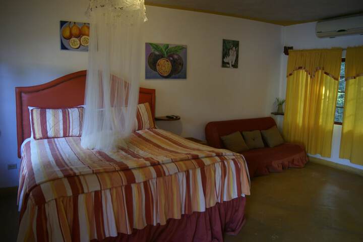 Room 21 of 84