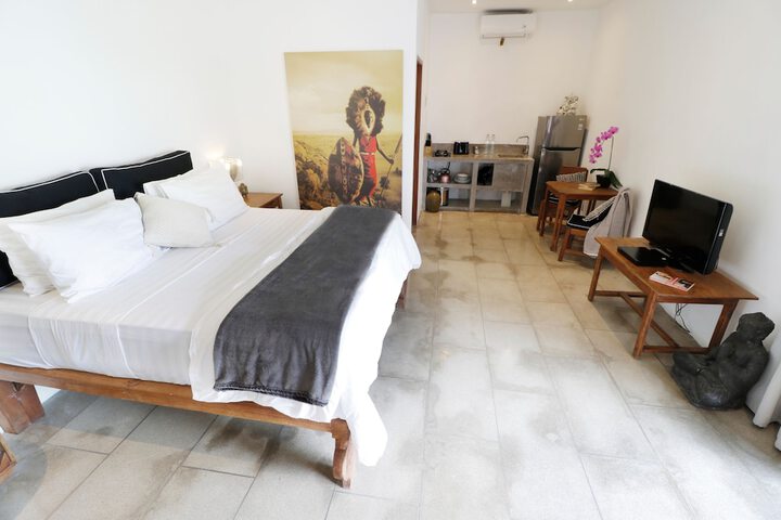 Room 9 of 95