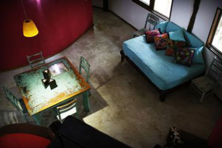 Room 33 of 44