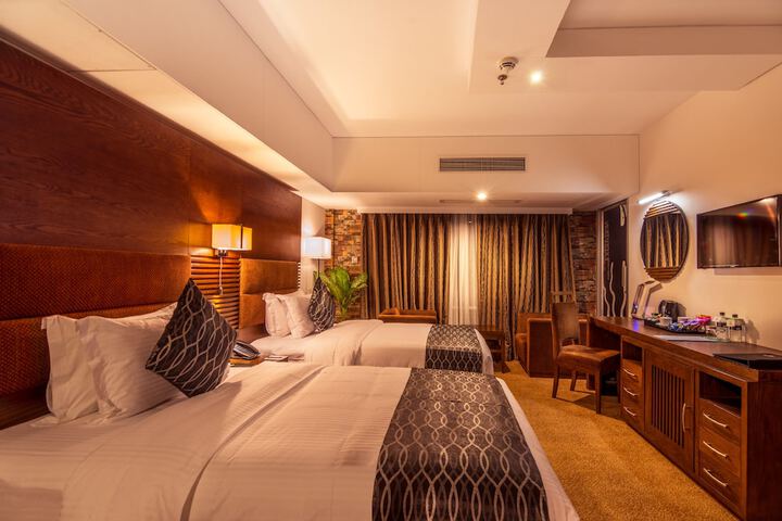 Room 16 of 72