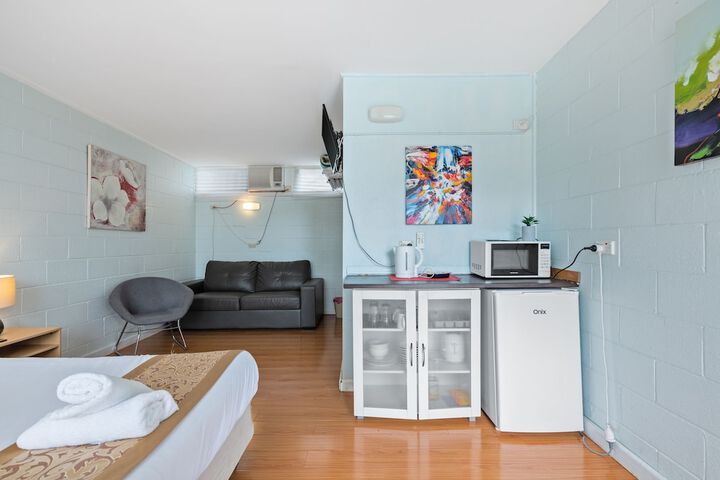 Room 14 of 60