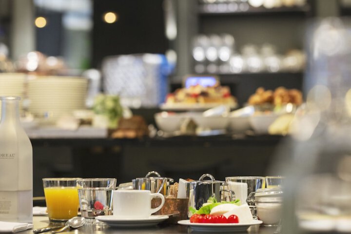 Breakfast/Coffee Service 99 of 115