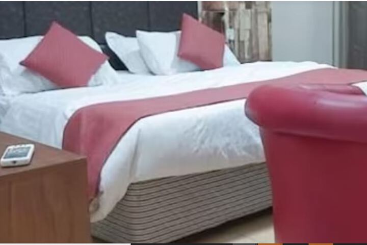 HAMSA HOTEL APARTMENT