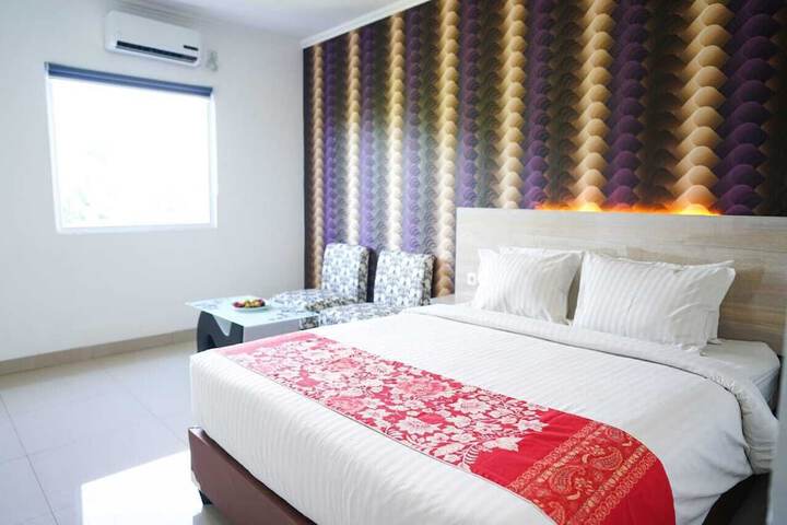 Room 4 of 15