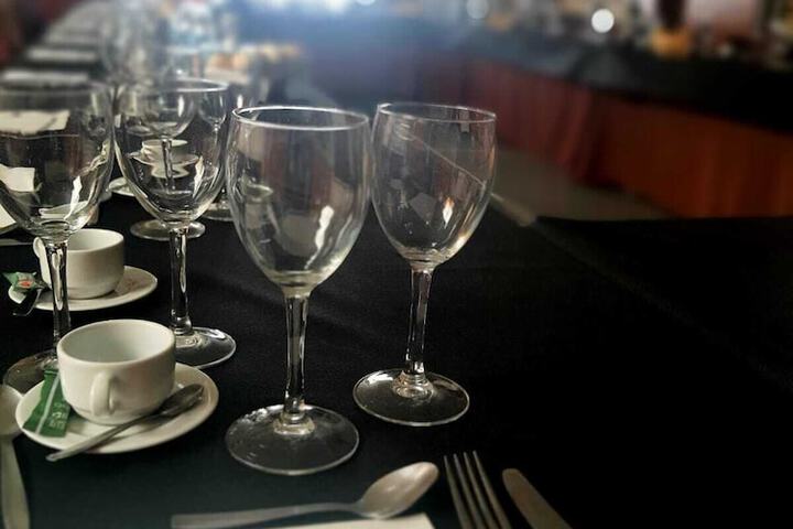 Dining 60 of 101