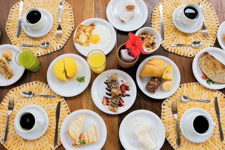Breakfast/Coffee Service 160 of 190