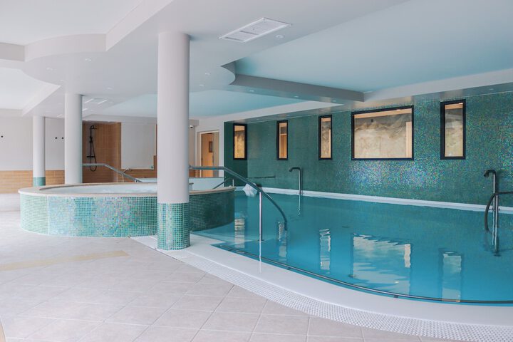 Pool 33 of 57