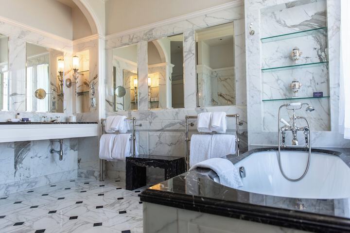 Room 88 of 160