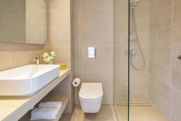 Clean Restrooms