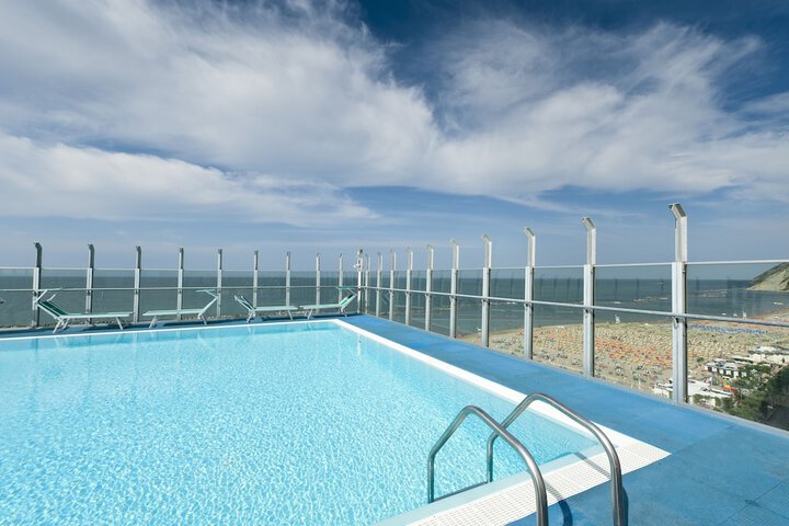 Terrace/Patio 17 of 144