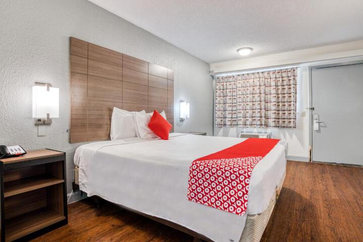 Basic 2 Double Beds (5 of 7)
