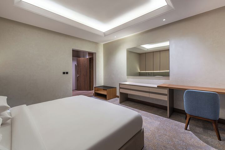 Room 17 of 54