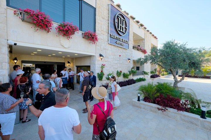 Hotel 92 of 106