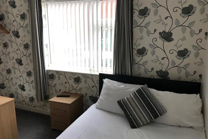 Room 4 of 60