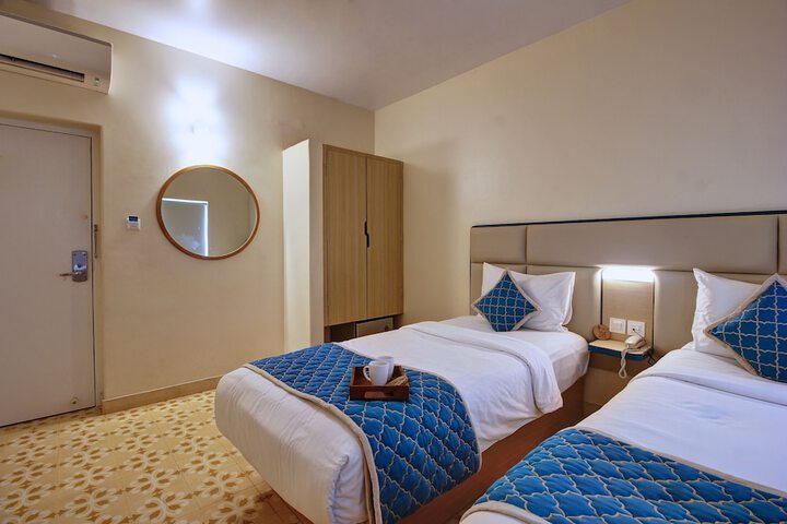 Room 7 of 43