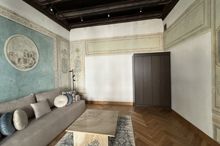 Room 154 of 265