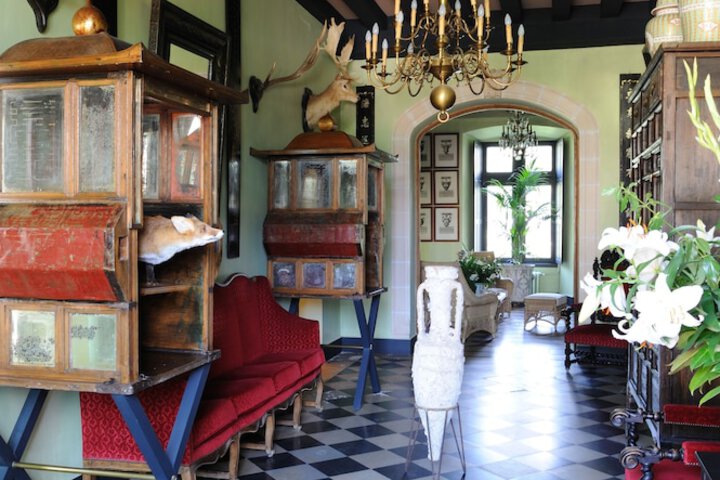 Lobby Entry