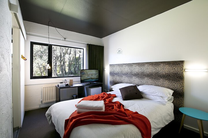 Room 7 of 39