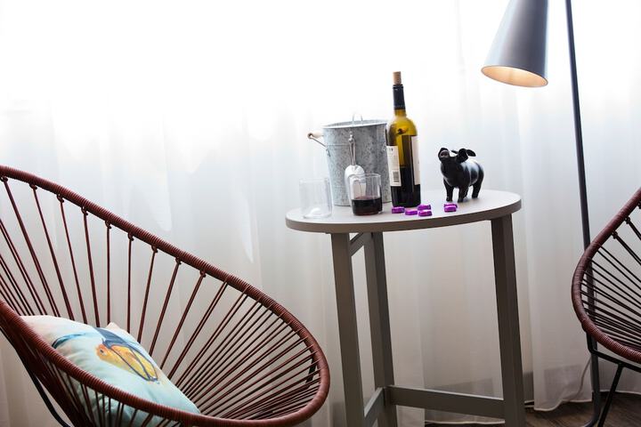 Room amenity