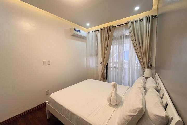 Room 96 of 182