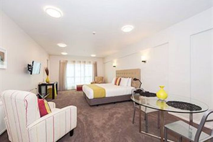 Room 14 of 17
