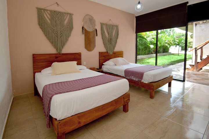 Room 2 of 28
