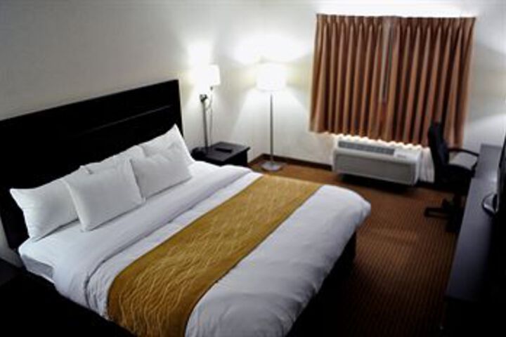 Room 10 of 19