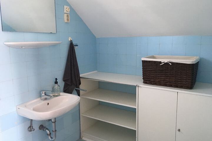 Room 17 of 20