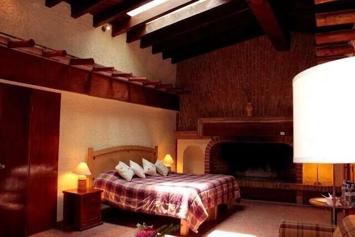 Room 6 of 38