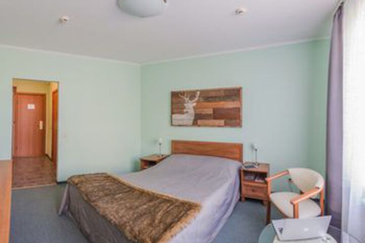Room 15 of 44