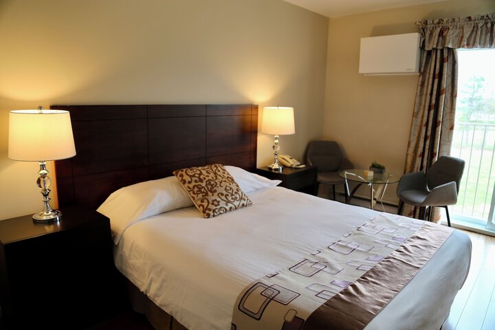 Room 10 of 20
