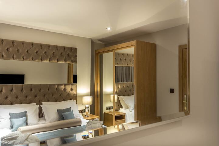 Room 18 of 45