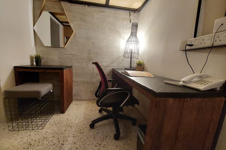 Room 21 of 55